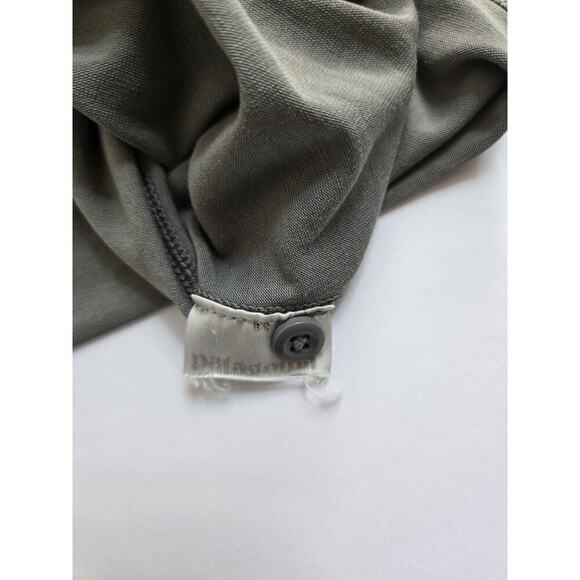 Patagonia Shirt Polo Short Sleeve Mens M Gray Poly Tencel Stretch Knit - Picture 8 of 8